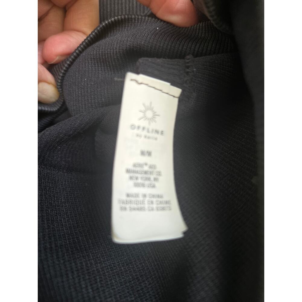 OFFLINE by Aerie Ribbed Seamless Long Sleeve Cropped Athletic Top Black M - Picture 5 of 10